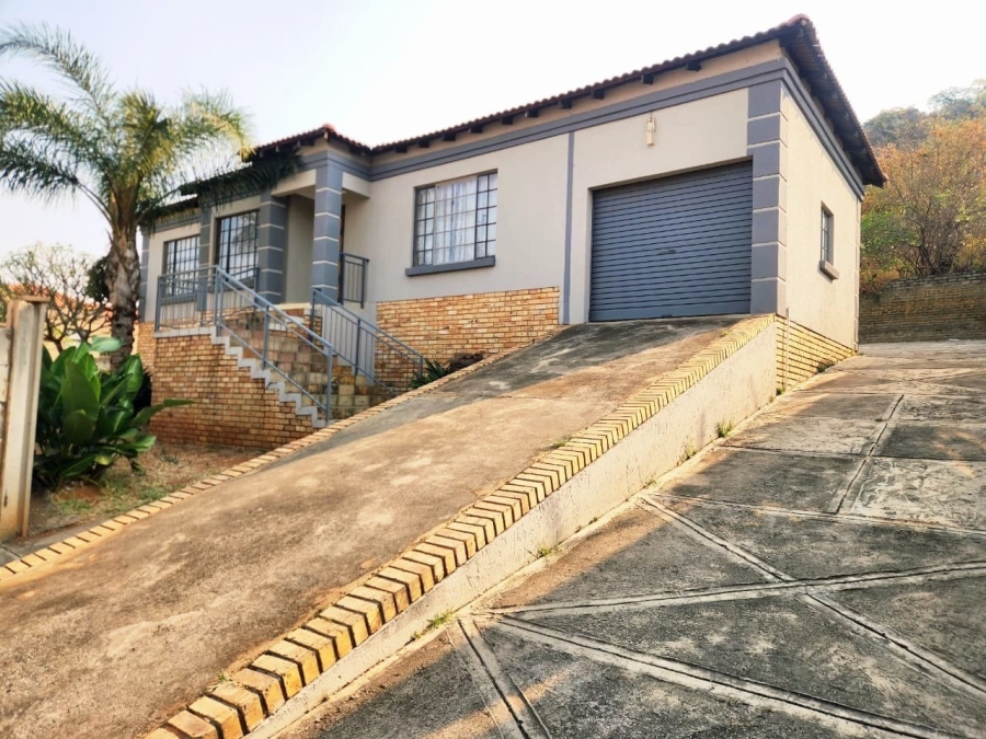 3 Bedroom Property for Sale in Geelhoutpark North West